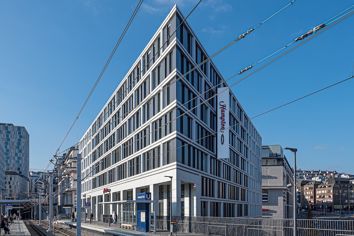 Hampton by Hilton Stuttgart City Centre — photo 1