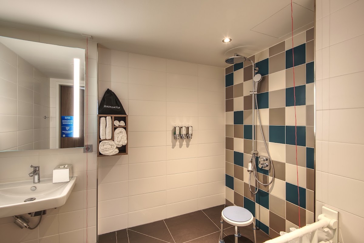 Hampton by Hilton Stuttgart City Centre — photo 3