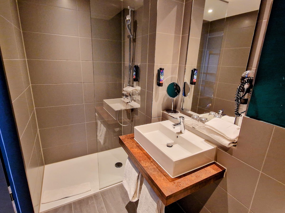 Holiday Inn - the niu, Bricks Hamburg Eppendorf by IHG — photo 3