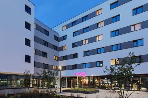Moxy Hamburg Altona — photo 1