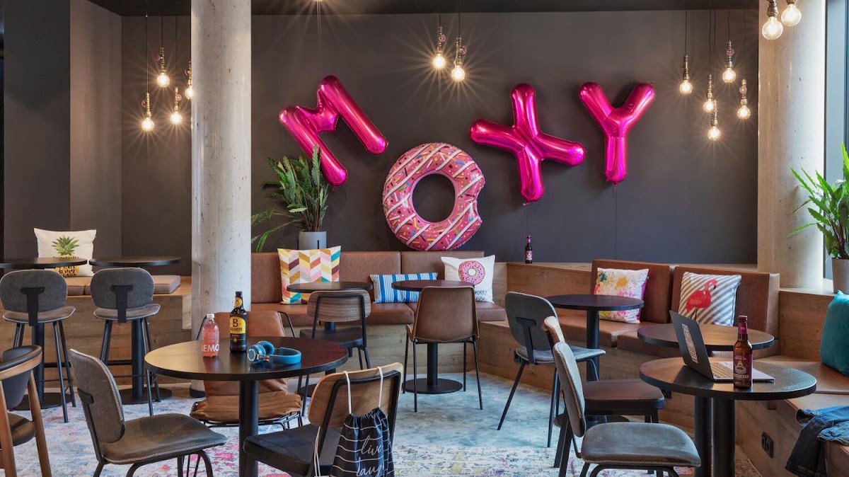 Moxy Hamburg Altona — photo 3
