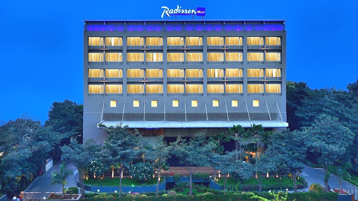 Radisson Blu Bengaluru Outer Ring — photo 1