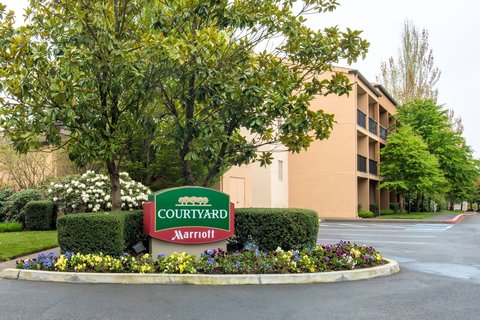 Courtyard by Marriott Portland Hillsboro — photo 1