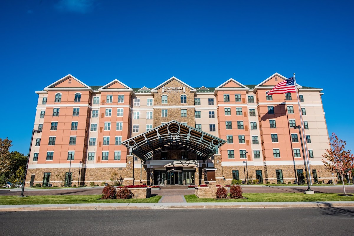 Staybridge Suites Albany Wolf Rd-Colonie Center by IHG — photo 1