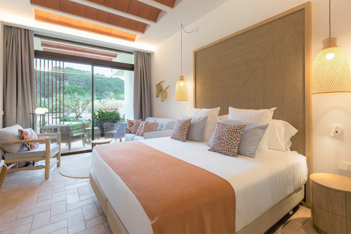 Cala San Miguel Resort — photo 2
